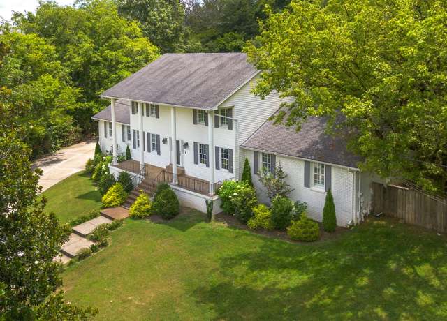 Property at 116 Century Oak Dr, Franklin, TN 37069, 5 beds, 3.5 baths