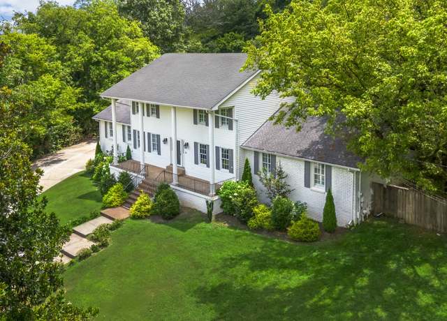 Property at 116 Century Oak Dr, Franklin, TN 37069, 5 beds, 3.5 baths