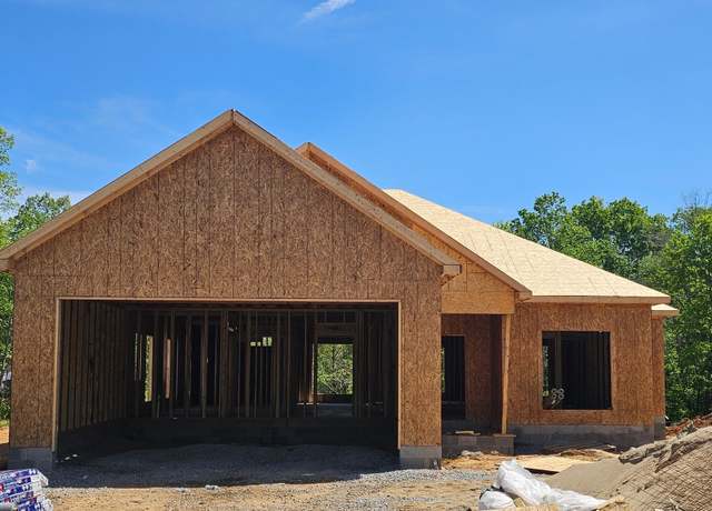 Property at 305 Wayne Hall Rd, Clarksville, TN 37040, 3 beds, 2 baths