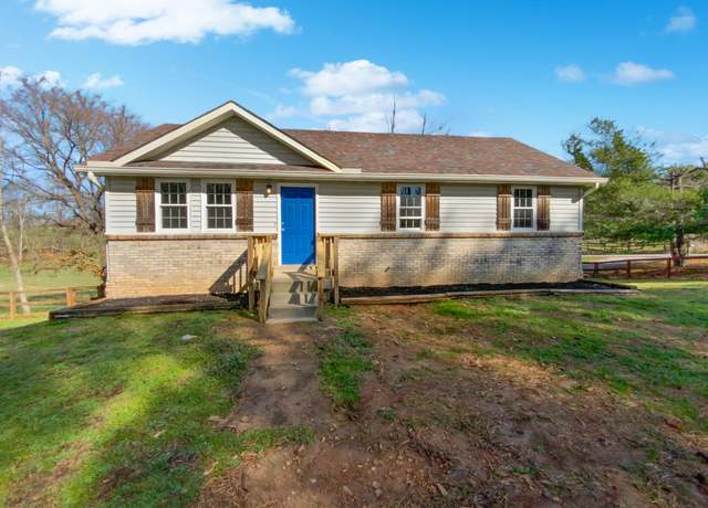 Property at 1001 Gill Rd, Ashland City, TN 37015, 3 beds, 2 baths