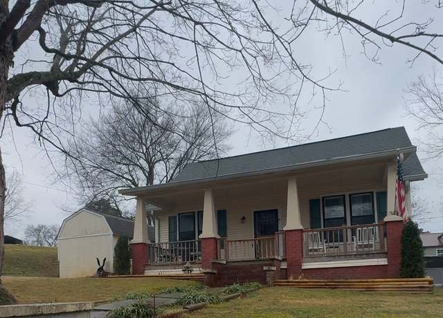 Property at 302 Main St, Cumberland City, TN 37050, 2 beds, 2 baths