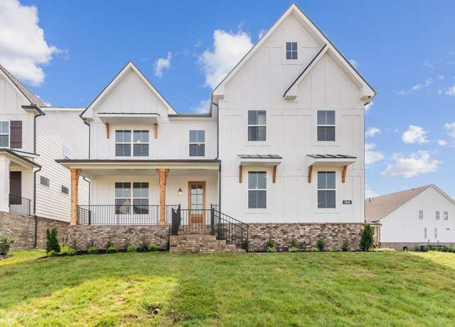Property at 7930 Pine St, Fairview, TN 37062, 5 beds, 3.5 baths