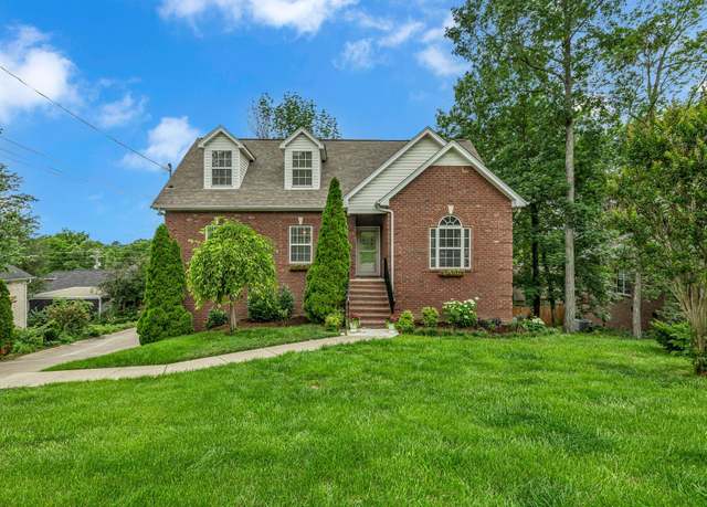 Property at 3704 Henricks Hill Dr, Smyrna, TN 37167, 3 beds, 3.5 baths