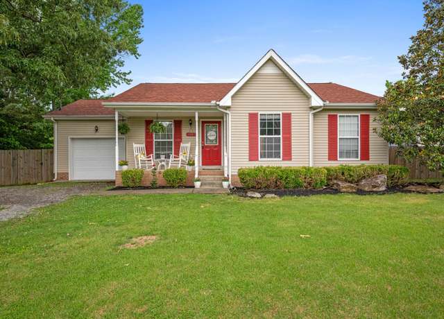 Property at 114 Silver Leaf Cir, Dickson, TN 37055, 3 beds, 2 baths