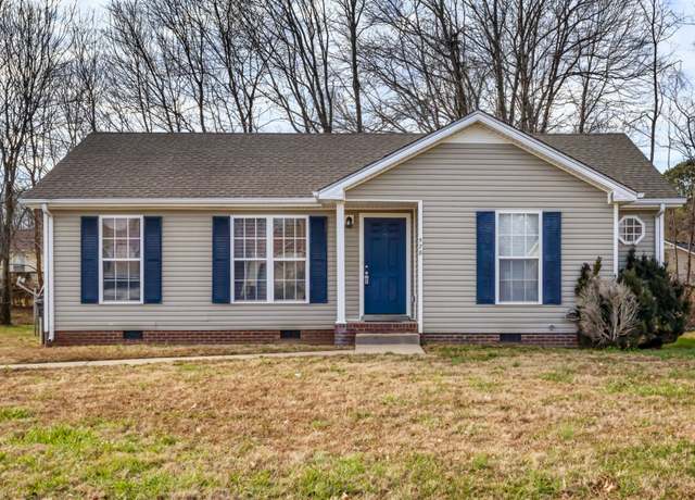 Property at 578 Joshua Dr, Clarksville, TN 37042, 3 beds, 2 baths