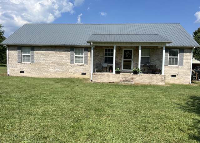Property at 354 Spring Creek Rd, Lafayette, TN 37083, 3 beds, 2 baths