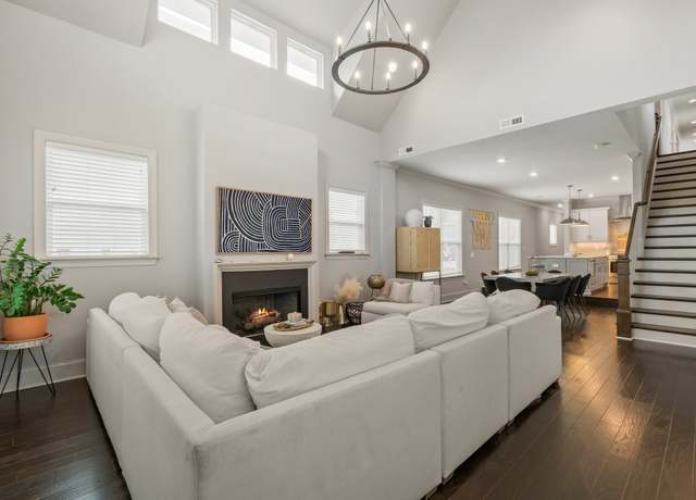 Property at 2213B 11th Ave S, Nashville, TN 37204, 3 beds, 3.5 baths