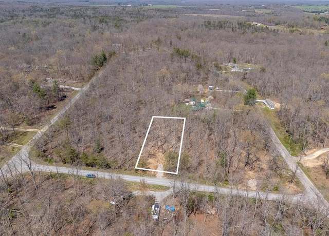 Property at 52 Kelly Dr, Crossville, TN 38572