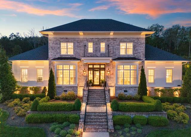 Property at 1420 Amesbury Ln, Franklin, TN 37069, 5 beds, 6 baths