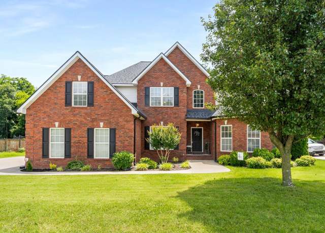 Property at 718 Sergio Ave, Murfreesboro, TN 37128, 4 beds, 3 baths