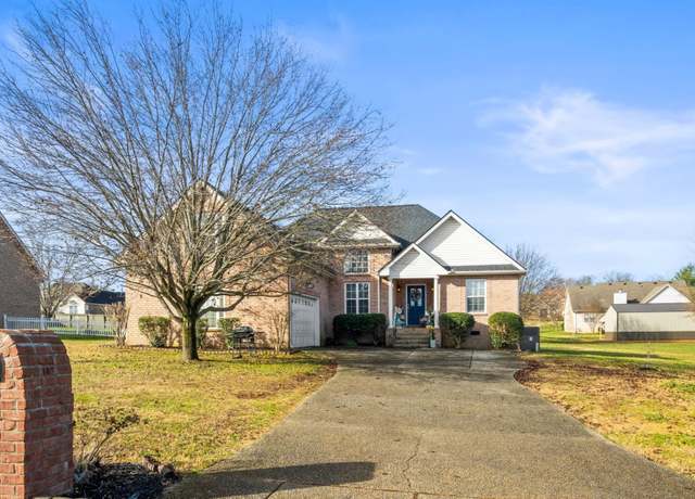 Property at 107 Emma Dr, Portland, TN 37148, 3 beds, 2 baths