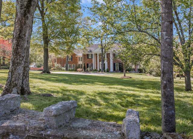 Property at 2433 Golf Club Ln, Nashville, TN 37215, 4 beds, 4.5 baths