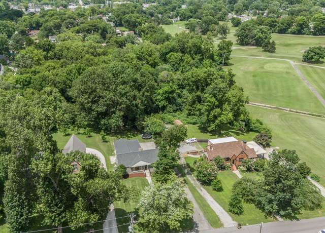 Property at 1907 Oakhill Dr, Nashville, TN 37206, 4 beds, 3 baths