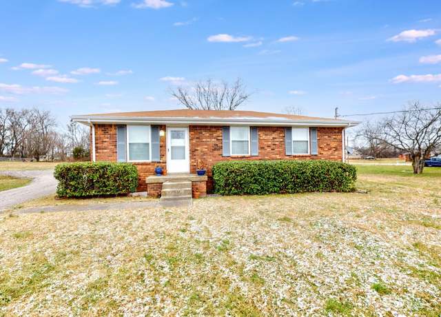 Property at 1033 Quail Meadow Dr, Lebanon, TN 37090, 3 beds, 1 bath