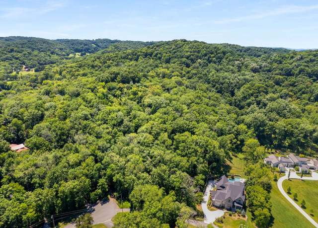 Property at 6450 Log Cabin Trl, Brentwood, TN 37027
