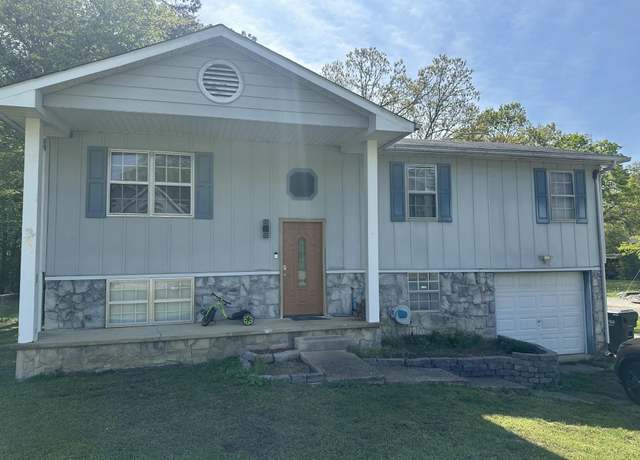Property at 2514 Maplewood Dr, Chattanooga, TN 37421, 3 beds, 1.5 baths