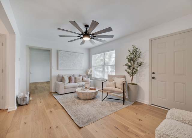 Property at 2504 Floyd Ave, Murfreesboro, TN 37127, 3 beds, 2 baths