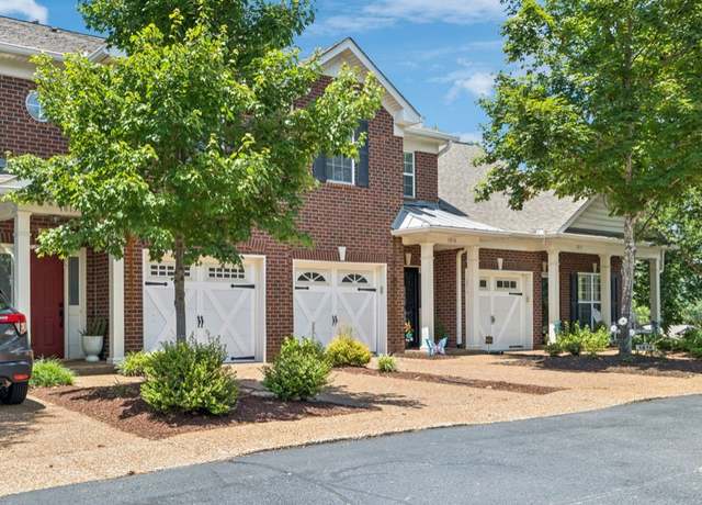 Property at 1815 Brentwood Pointe, Franklin, TN 37067, 2 beds, 2.5 baths