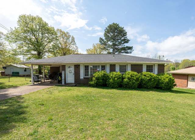 Property at 112 E James St, Collinwood, TN 38450, 3 beds, 1 bath