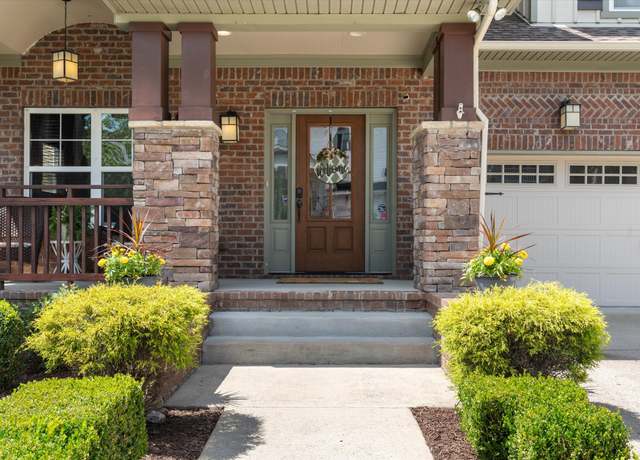 Property at 441 Highpoint Ter, Brentwood, TN 37027, 4 beds, 2.5 baths