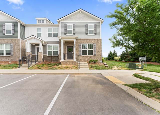 Property at 4204 Gandalf Ln, Murfreesboro, TN 37128, 3 beds, 2.5 baths