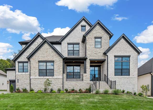 Property at 5912 Luke Ct, Arrington, TN 37014, 5 beds, 5.5 baths