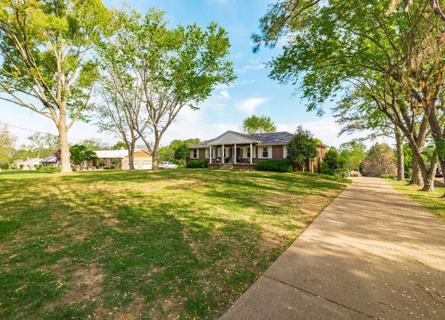Property at 321 Shute Ln, Old Hickory, TN 37138, 3 beds, 3 baths