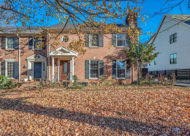 Property at 1726 Stokes Ln, Nashville, TN 37215, 2 beds, 2.5 baths