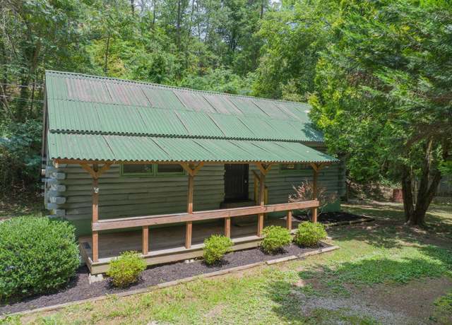 Property at 2471 Upper Middle Creek Rd, Sevierville, TN 37876, 1 bed, 1 bath