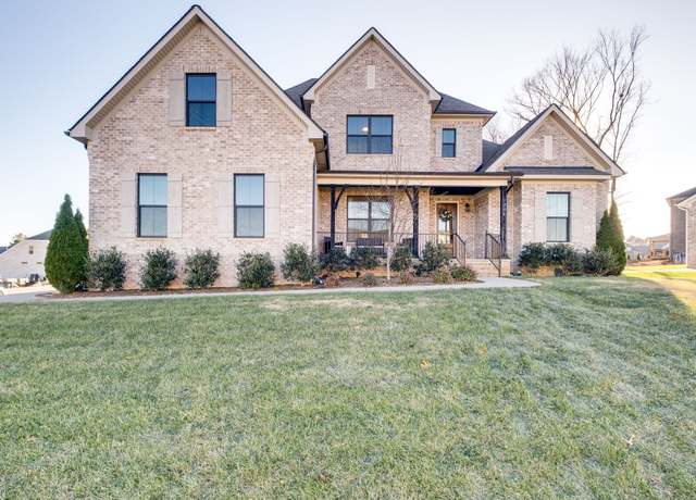 Property at 1208 Ben Forkum Dr, Lebanon, TN 37087, 4 beds, 3 baths