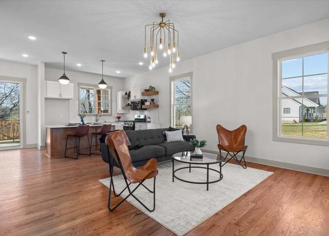 Property at 795 Jason Chapel, Dickson, TN 37055, 1 bed, 2 baths