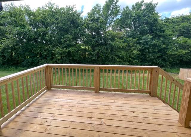 Property at 35 Cherry Acres, Clarksville, TN 37042, 3 beds, 2.5 baths