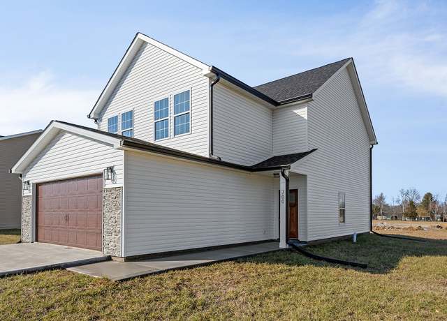 Property at 700 Robinson Rd, Smithville, TN 37166, 3 beds, 2.5 baths
