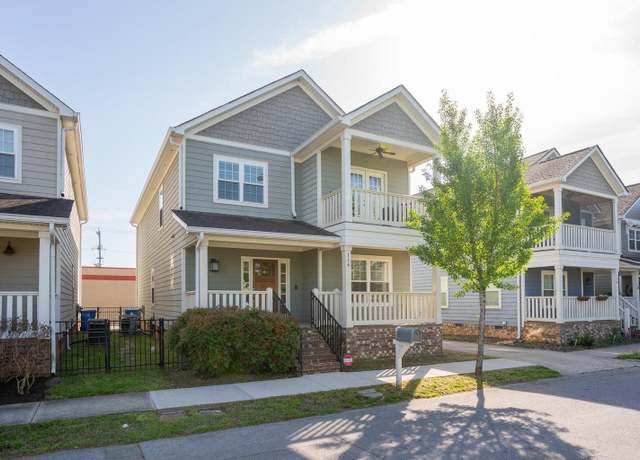 Property at 114 W 19th St, Chattanooga, TN 37408, 3 beds, 2.5 baths
