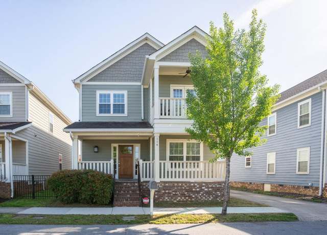 Property at 114 W 19th St, Chattanooga, TN 37408, 3 beds, 2.5 baths