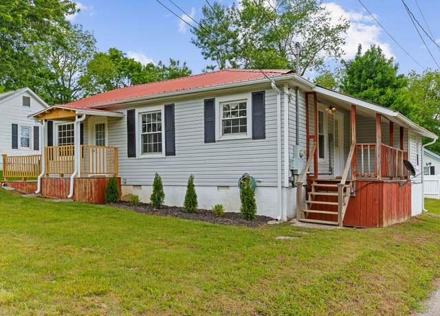 Property at 310 W End Ave, Mcminnville, TN 37110, 3 beds, 2 baths