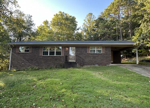 Property at 175 Crest Rd, Summerville, GA 30747, 3 beds, 1 bath