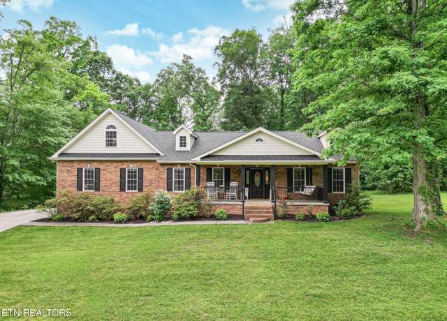 Property at 129 Mockingbird Hill Ln, Powell, TN 37849, 3 beds, 3 baths