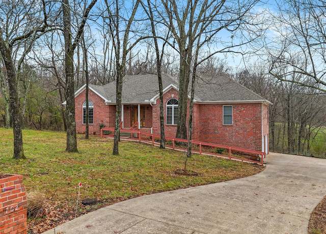 Property at 702 Hillside Dr, Mount Juliet, TN 37122, 3 beds, 3 baths