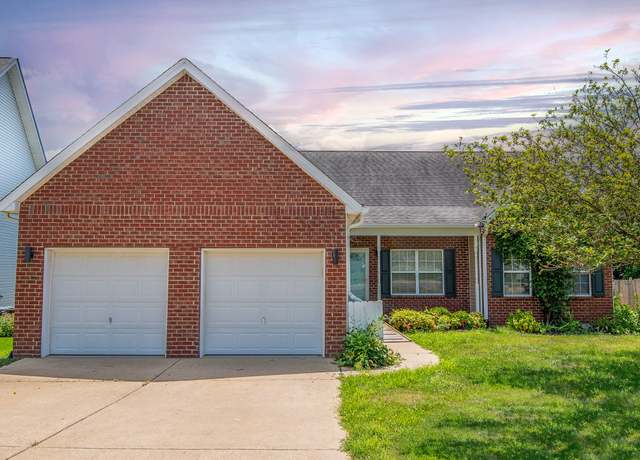 Property at 1905 Bugle Ct, Spring Hill, TN 37174, 4 beds, 2 baths