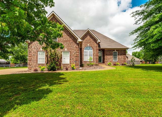 Property at 1034 Grider Dr, Gallatin, TN 37066, 3 beds, 2 baths