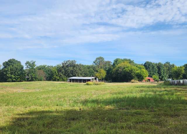 Property at 5849 Catholic Church Rd, Cedar Hill, TN 37032