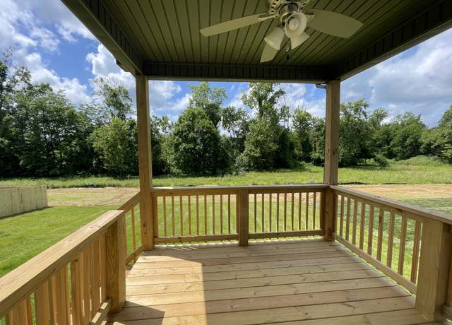 Property at 30 Cherry Acres, Clarksville, TN 37042, 3 beds, 2.5 baths