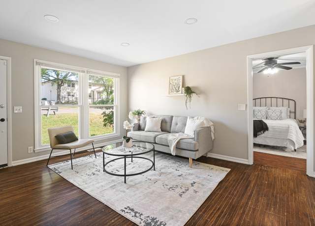 Property at 4989 Edmondson Pike, Nashville, TN 37211, 4 beds, 2 baths