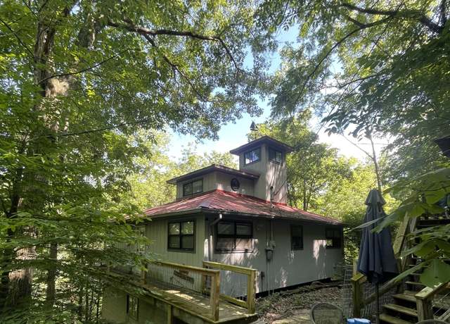 Property at 1385 Lakeside Dr, Smithville, TN 37166, 1 bed, 2 baths