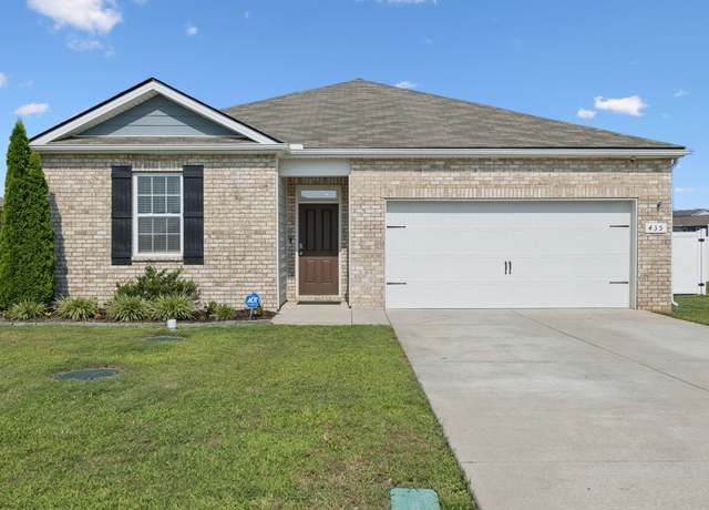 Property at 435 Lauren Ln, Chapel Hill, TN 37034, 3 beds, 2 baths