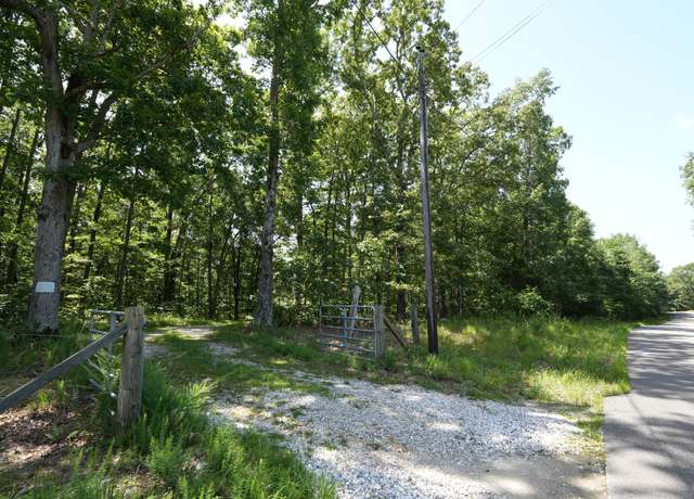 Property at 5 Tummins Rd, Mc Ewen, TN 37101