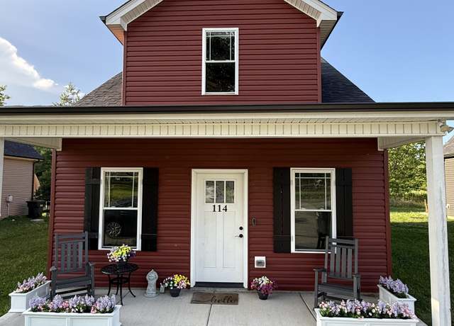 Property at 114 Eno Rd, Dickson, TN 37055, 3 beds, 2 baths