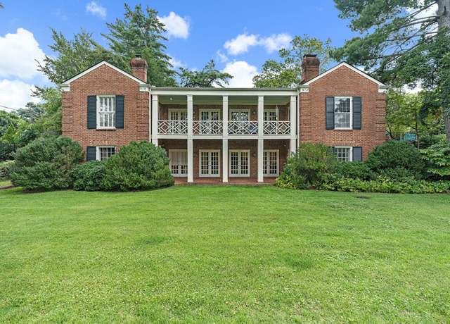 Property at 201 Sunnyside Dr, Nashville, TN 37205, 5 beds, 6.5 baths