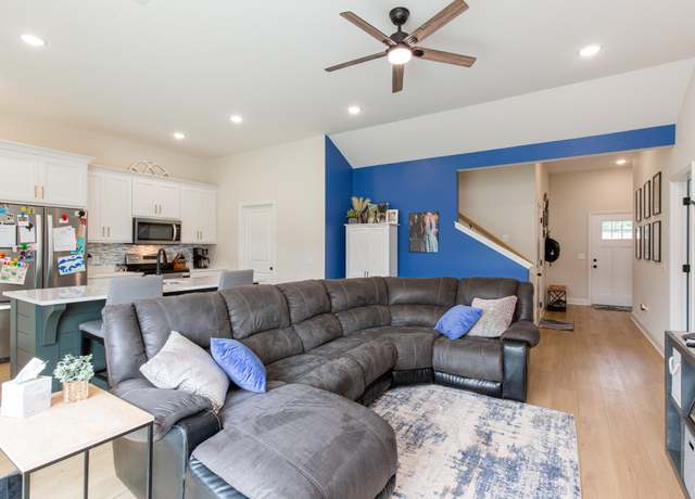 Property at 1212 Angus Way, Greenbrier, TN 37073, 3 beds, 2 baths